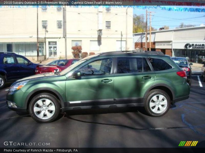 Cypress Green Pearl / Warm Ivory 2010 Subaru Outback 2.5i Premium Wagon