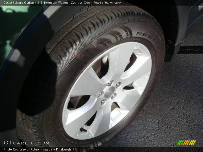 Cypress Green Pearl / Warm Ivory 2010 Subaru Outback 2.5i Premium Wagon