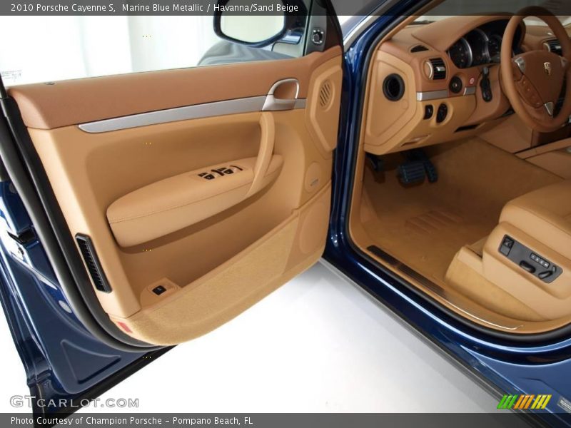 Marine Blue Metallic / Havanna/Sand Beige 2010 Porsche Cayenne S