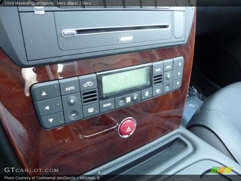 Nero (Black) / Nero 2009 Maserati Quattroporte