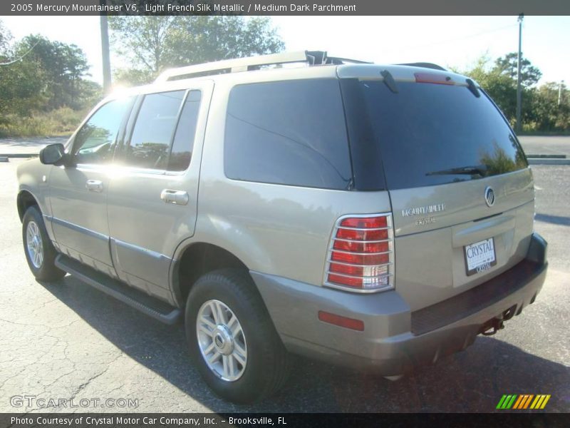 Light French Silk Metallic / Medium Dark Parchment 2005 Mercury Mountaineer V6