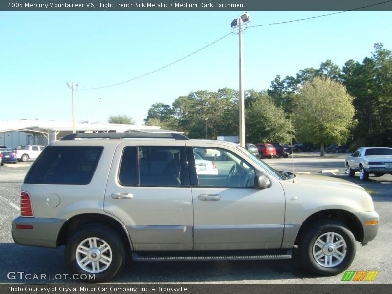 Light French Silk Metallic / Medium Dark Parchment 2005 Mercury Mountaineer V6