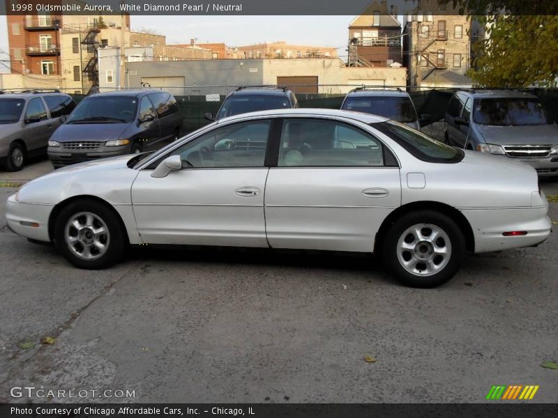 White Diamond Pearl / Neutral 1998 Oldsmobile Aurora