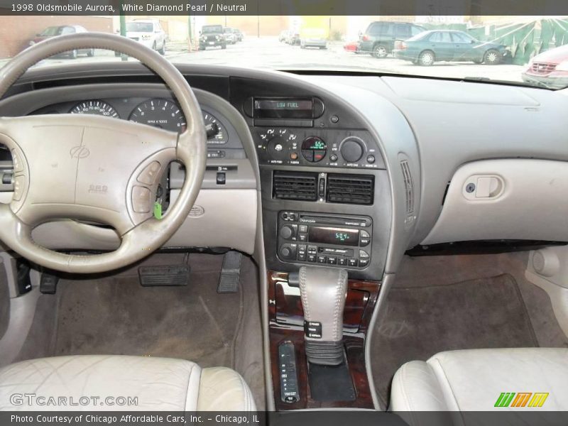 White Diamond Pearl / Neutral 1998 Oldsmobile Aurora