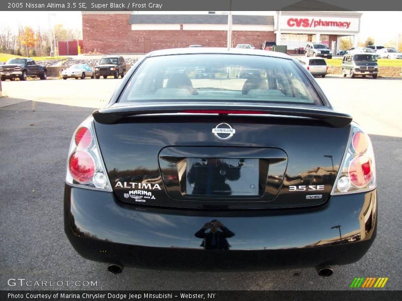 Super Black / Frost Gray 2005 Nissan Altima 3.5 SE