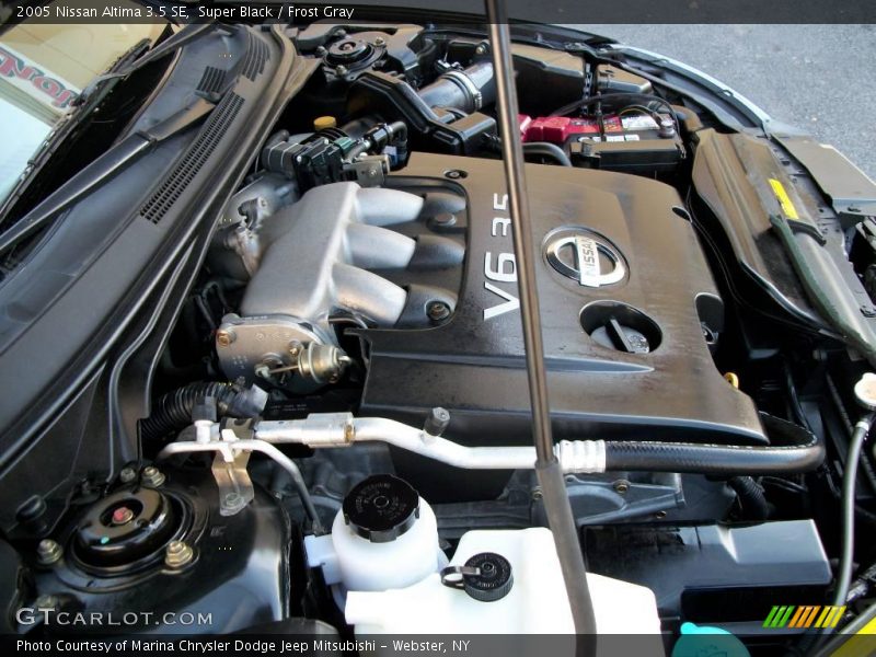 Super Black / Frost Gray 2005 Nissan Altima 3.5 SE