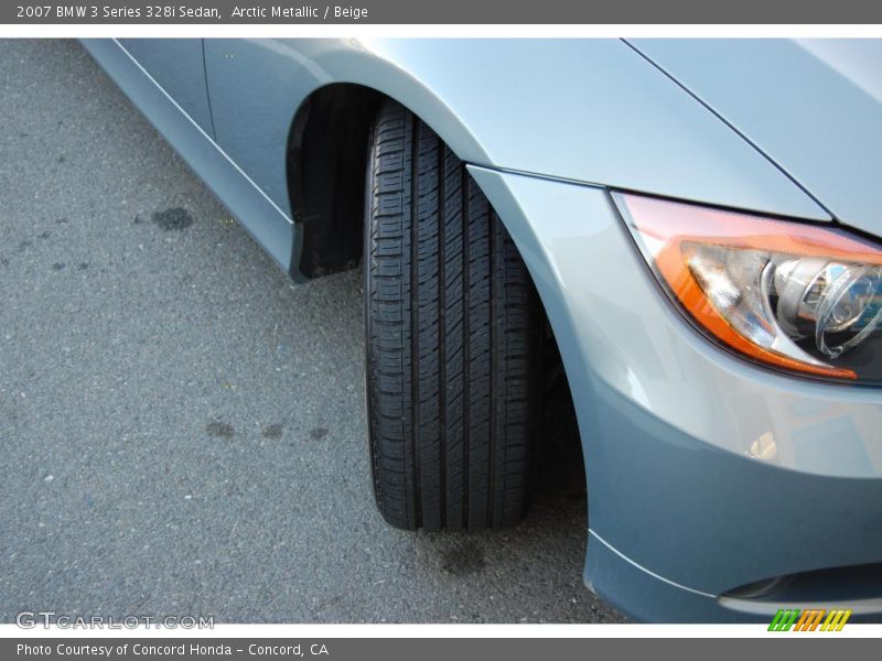 Arctic Metallic / Beige 2007 BMW 3 Series 328i Sedan