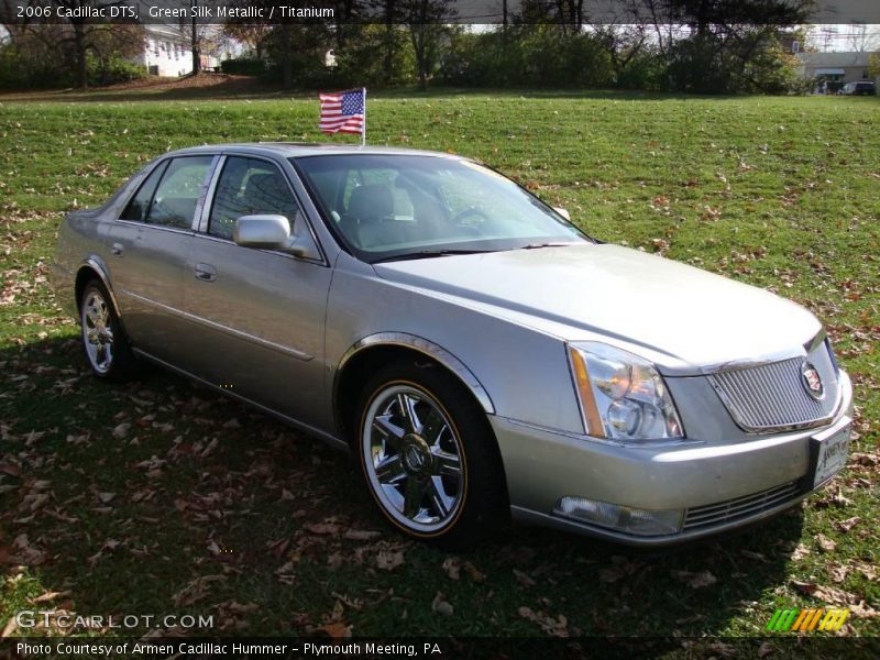 Green Silk Metallic / Titanium 2006 Cadillac DTS