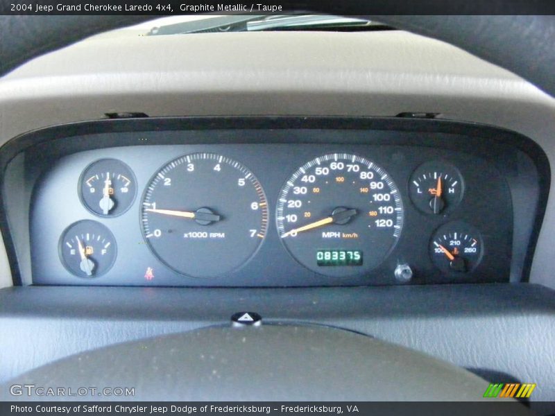 Graphite Metallic / Taupe 2004 Jeep Grand Cherokee Laredo 4x4