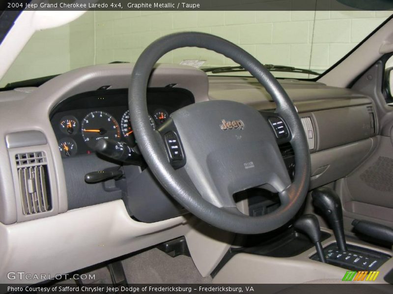Graphite Metallic / Taupe 2004 Jeep Grand Cherokee Laredo 4x4
