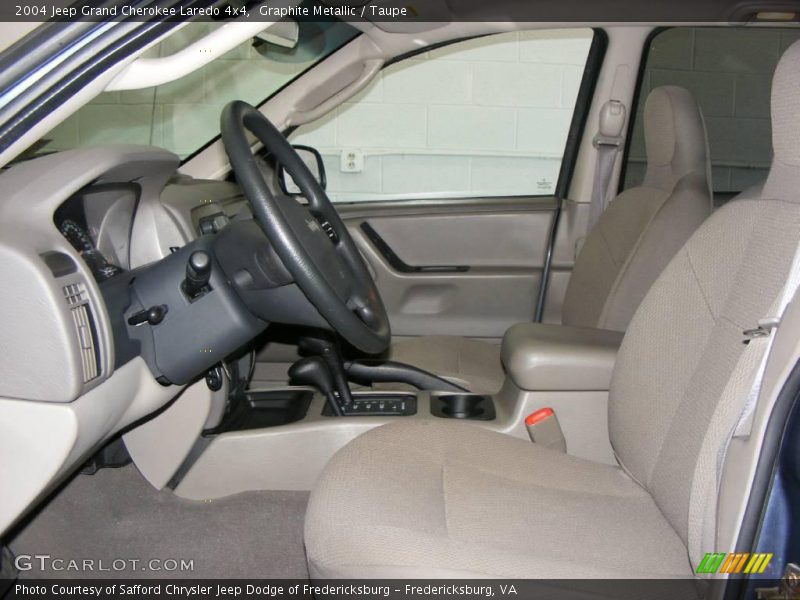 Graphite Metallic / Taupe 2004 Jeep Grand Cherokee Laredo 4x4