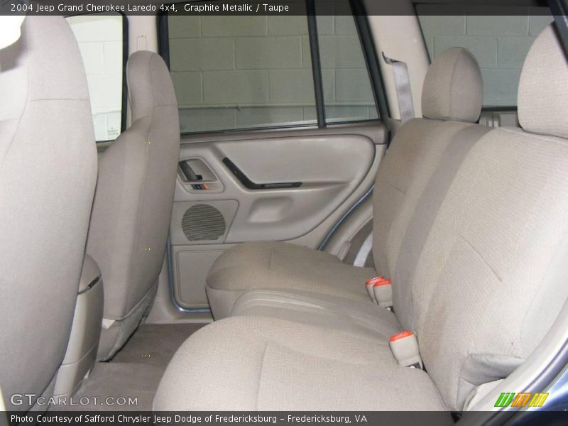 Graphite Metallic / Taupe 2004 Jeep Grand Cherokee Laredo 4x4