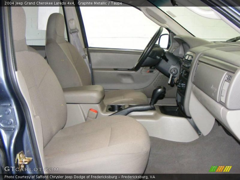 Graphite Metallic / Taupe 2004 Jeep Grand Cherokee Laredo 4x4
