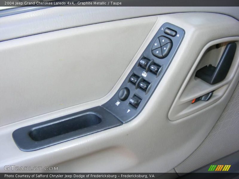 Graphite Metallic / Taupe 2004 Jeep Grand Cherokee Laredo 4x4