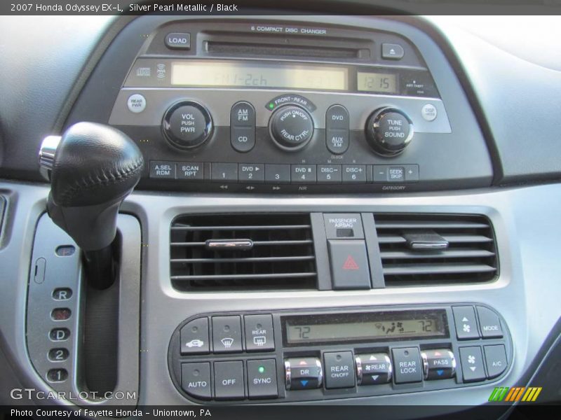 Silver Pearl Metallic / Black 2007 Honda Odyssey EX-L