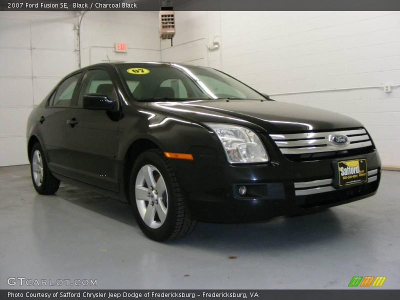Black / Charcoal Black 2007 Ford Fusion SE