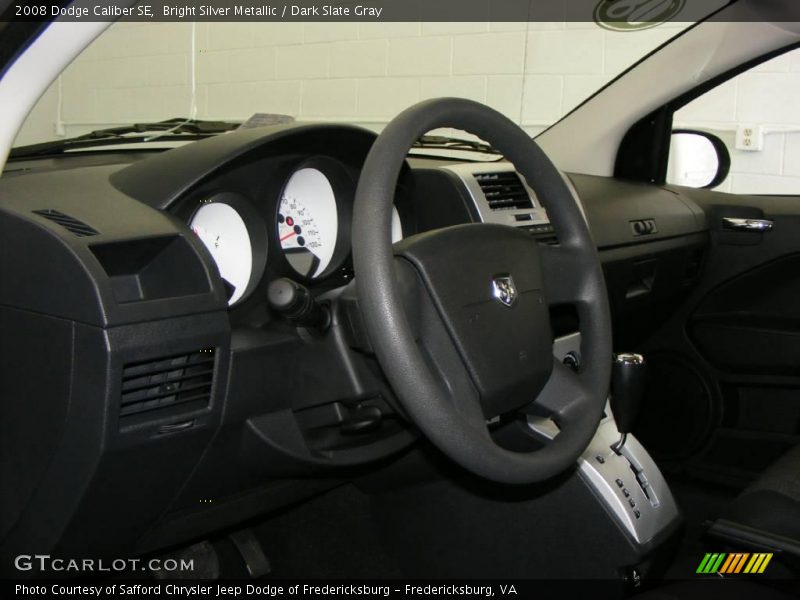 Bright Silver Metallic / Dark Slate Gray 2008 Dodge Caliber SE