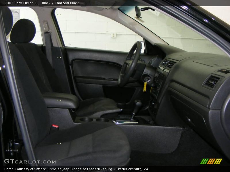 Black / Charcoal Black 2007 Ford Fusion SE