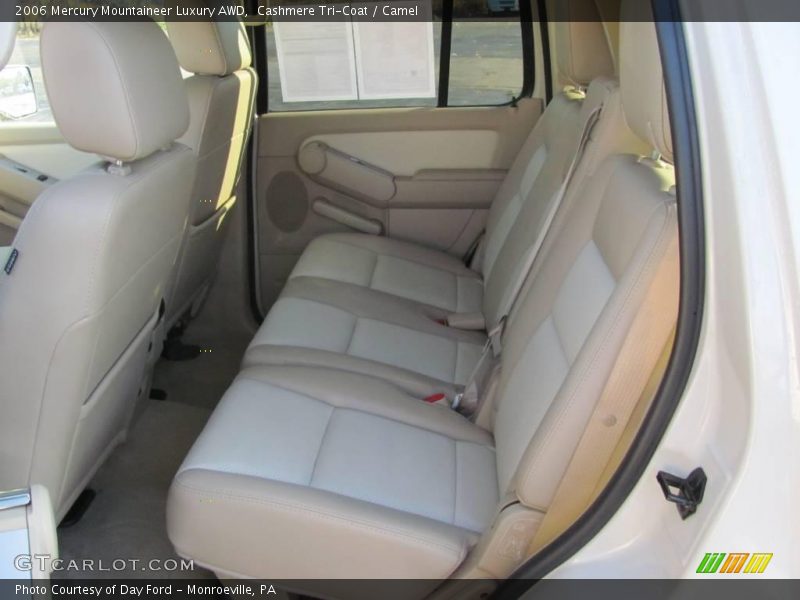 Cashmere Tri-Coat / Camel 2006 Mercury Mountaineer Luxury AWD