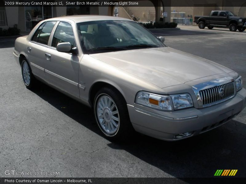 Silver Birch Metallic / Medium Light Stone 2009 Mercury Grand Marquis LS