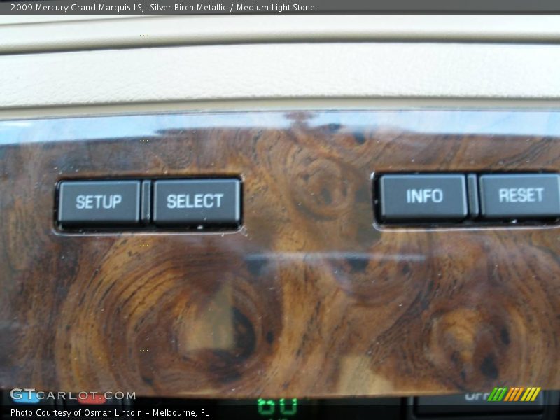 Silver Birch Metallic / Medium Light Stone 2009 Mercury Grand Marquis LS