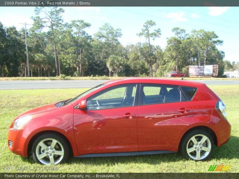 Red Hot Metallic / Ebony 2009 Pontiac Vibe 2.4