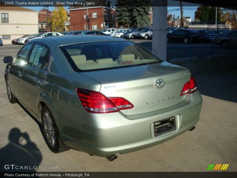 Silver Pine Mica / Ivory 2005 Toyota Avalon Limited