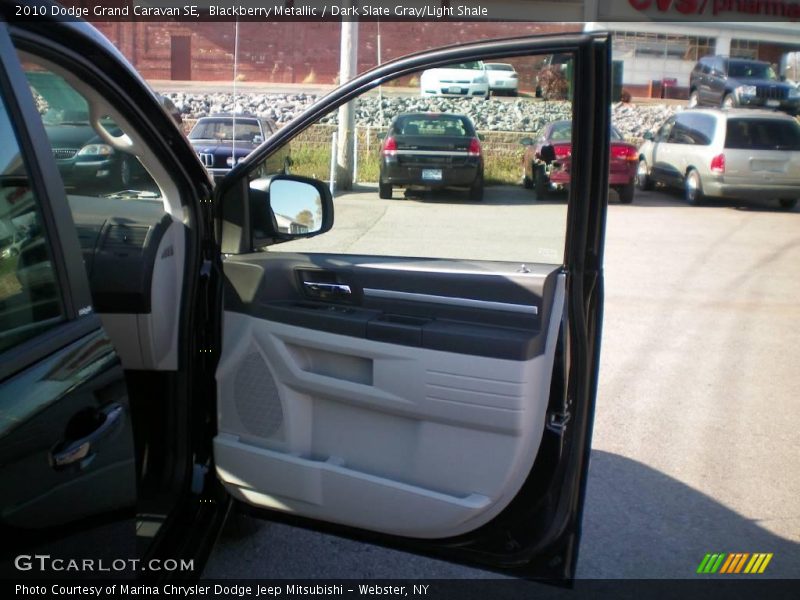 Blackberry Metallic / Dark Slate Gray/Light Shale 2010 Dodge Grand Caravan SE