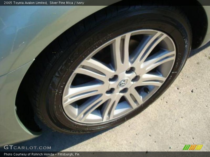 Silver Pine Mica / Ivory 2005 Toyota Avalon Limited
