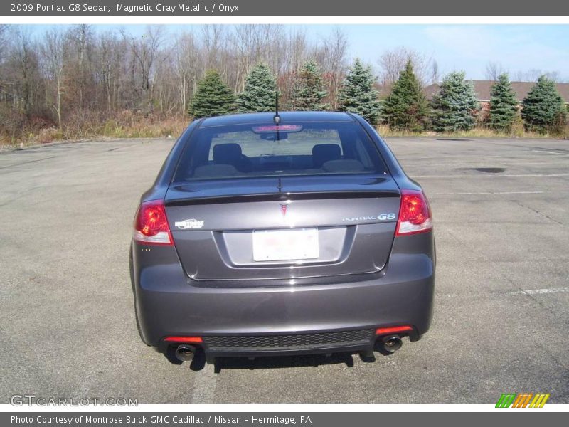 Magnetic Gray Metallic / Onyx 2009 Pontiac G8 Sedan