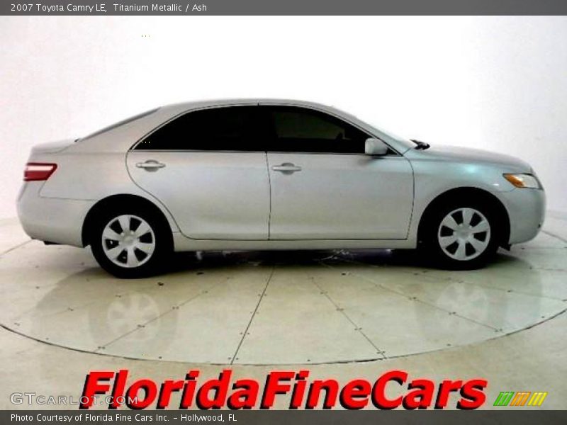 Titanium Metallic / Ash 2007 Toyota Camry LE