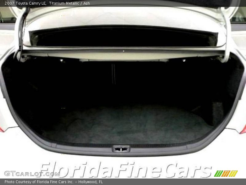 Titanium Metallic / Ash 2007 Toyota Camry LE