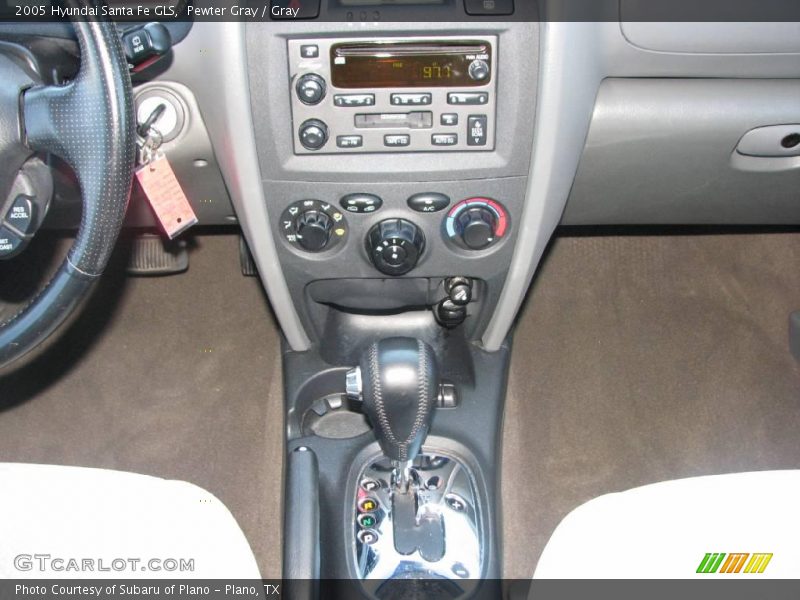 Pewter Gray / Gray 2005 Hyundai Santa Fe GLS