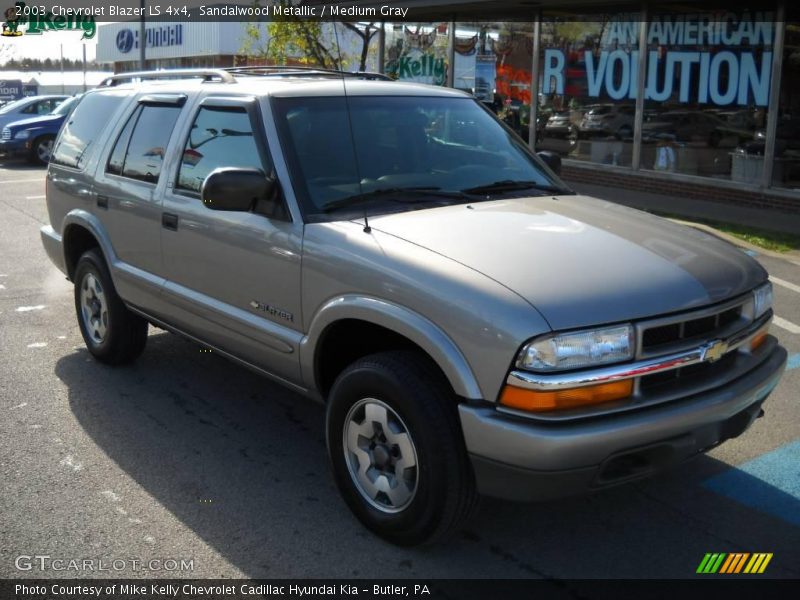 Sandalwood Metallic / Medium Gray 2003 Chevrolet Blazer LS 4x4