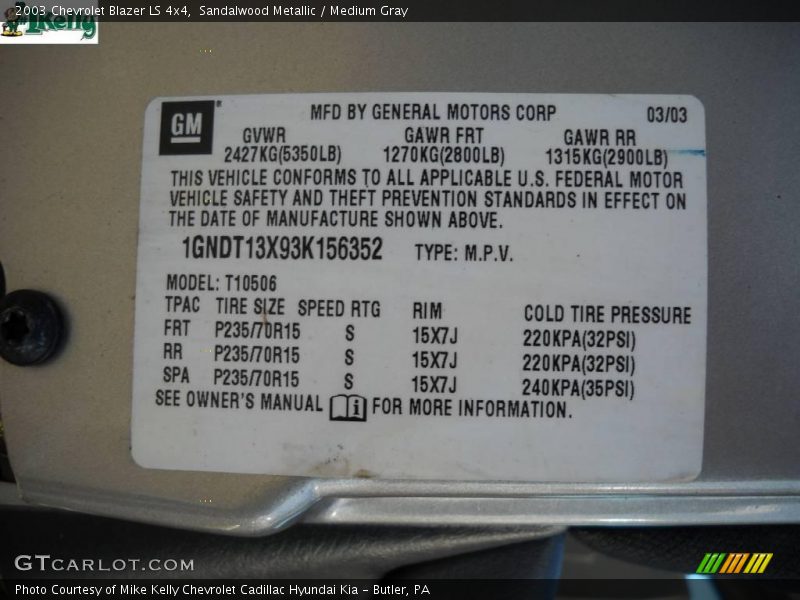 Sandalwood Metallic / Medium Gray 2003 Chevrolet Blazer LS 4x4