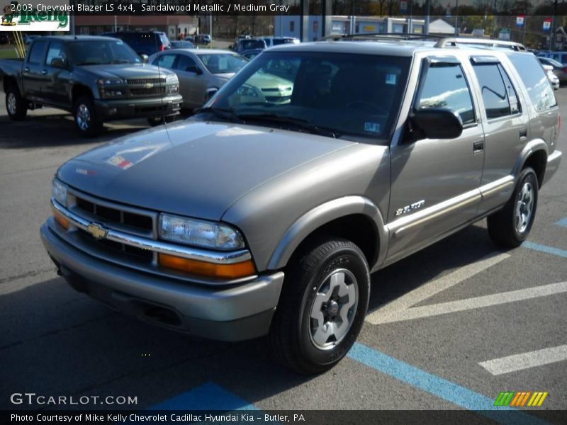 Sandalwood Metallic / Medium Gray 2003 Chevrolet Blazer LS 4x4