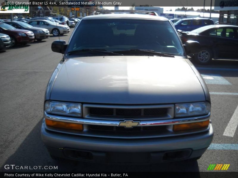 Sandalwood Metallic / Medium Gray 2003 Chevrolet Blazer LS 4x4