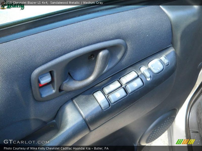 Sandalwood Metallic / Medium Gray 2003 Chevrolet Blazer LS 4x4