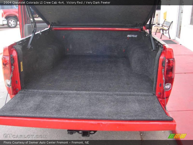 Victory Red / Very Dark Pewter 2004 Chevrolet Colorado LS Crew Cab 4x4