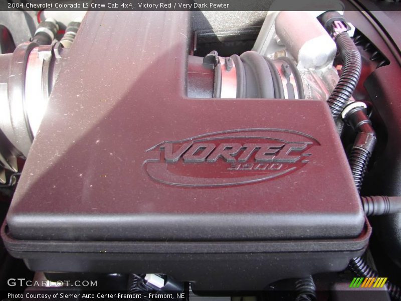 Victory Red / Very Dark Pewter 2004 Chevrolet Colorado LS Crew Cab 4x4