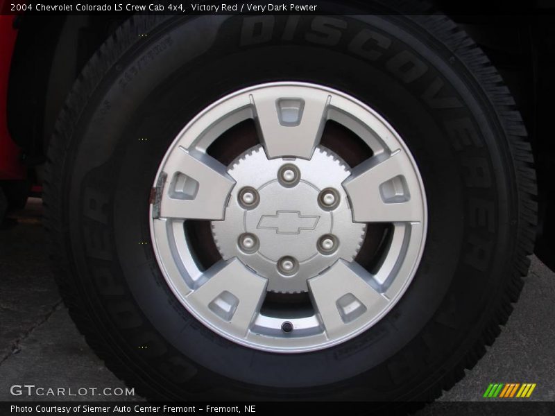 Victory Red / Very Dark Pewter 2004 Chevrolet Colorado LS Crew Cab 4x4