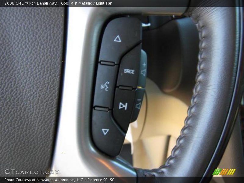 Gold Mist Metallic / Light Tan 2008 GMC Yukon Denali AWD