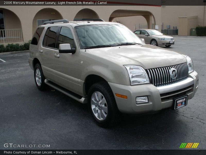 Light French Silk Metallic / Camel 2006 Mercury Mountaineer Luxury