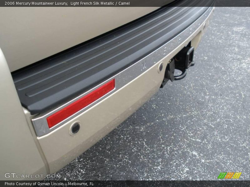 Light French Silk Metallic / Camel 2006 Mercury Mountaineer Luxury