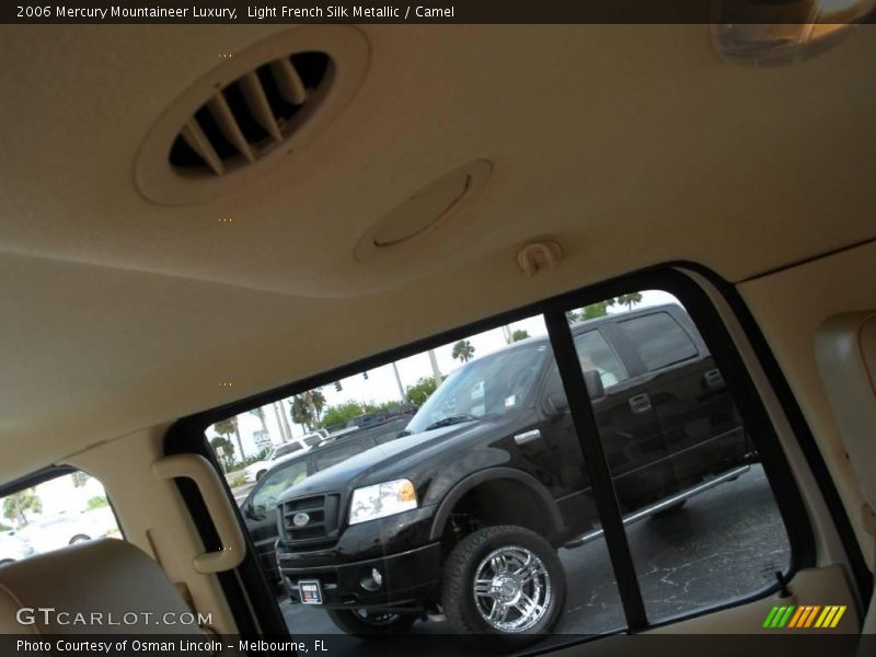 Light French Silk Metallic / Camel 2006 Mercury Mountaineer Luxury