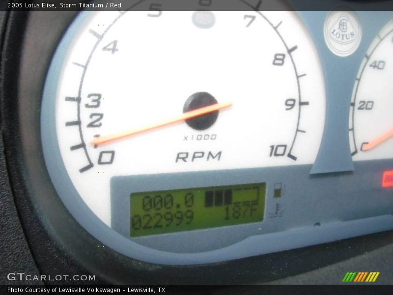 Storm Titanium / Red 2005 Lotus Elise