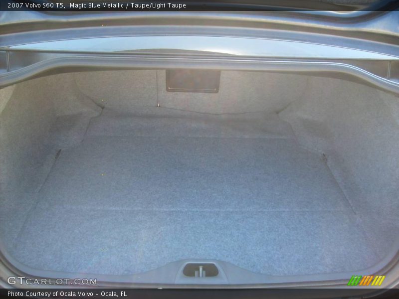 Magic Blue Metallic / Taupe/Light Taupe 2007 Volvo S60 T5