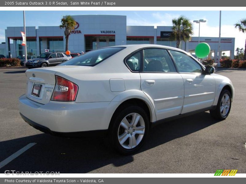 Satin White Pearl / Taupe 2005 Subaru Outback 3.0 R Sedan