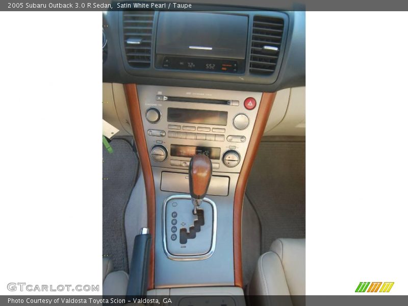 Satin White Pearl / Taupe 2005 Subaru Outback 3.0 R Sedan