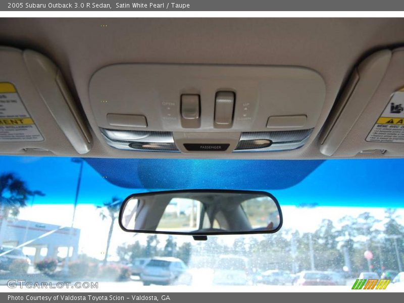 Satin White Pearl / Taupe 2005 Subaru Outback 3.0 R Sedan
